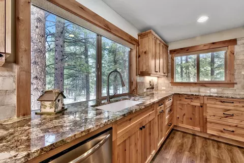 164 Basque, Truckee, CA 96161 photo 9