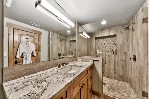 164 Basque, Truckee, CA 96161 photo 18