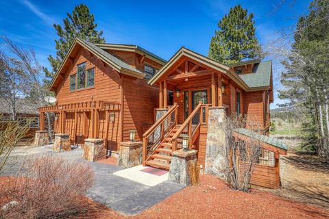 196 Basque, Truckee, CA 96161 photo 2