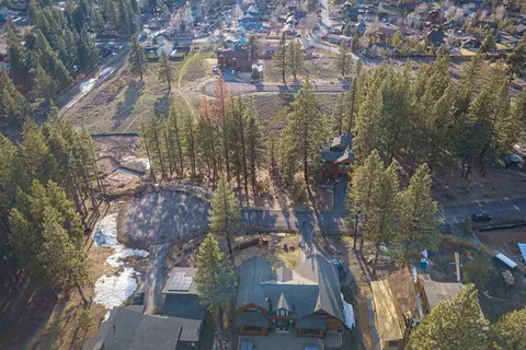 16366 Lance Dr, Truckee, CA 96161 photo 5