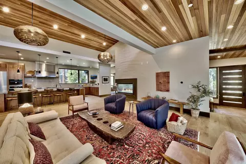 608 Ej Brickell, Truckee, CA 96161 photo 2