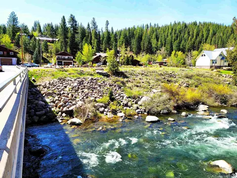 10002 River St, Truckee, CA 96161