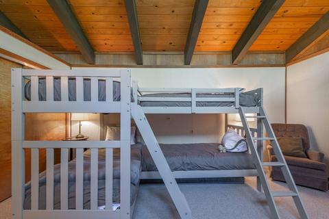 192 Basque, Truckee, CA 96161 photo 18