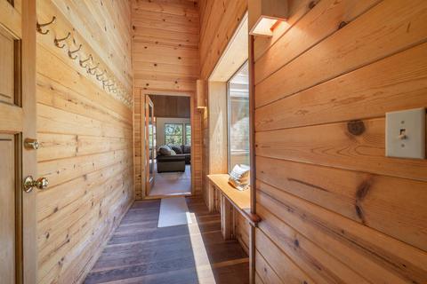 192 Basque, Truckee, CA 96161 photo 3