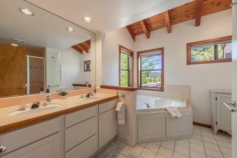 192 Basque, Truckee, CA 96161 photo 12