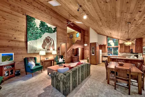 12665 Skiview Loop, Truckee, CA 96161 photo 5
