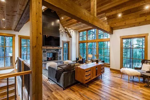 8249 Ehrman Dr, Truckee, CA 96161 photo 6
