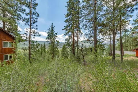 10198 Thomas Dr, Truckee, CA 96161 photo 6