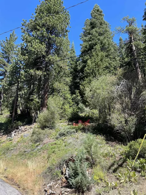 1880 Apache Ct, Olympic Valley, CA 96146 photo 2