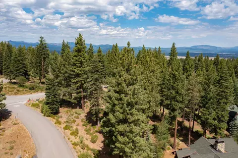 2201 Silver Fox Ct, Truckee, CA 96161 photo 5