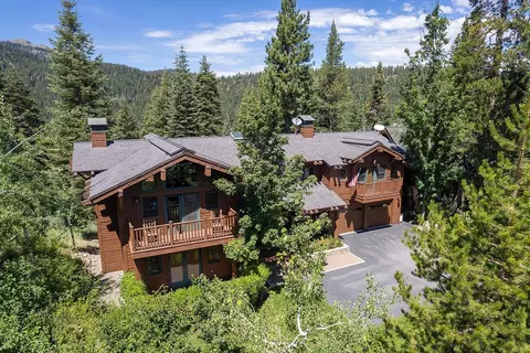 3107 Sierra Crest Ct, Olympic Valley, CA 96146