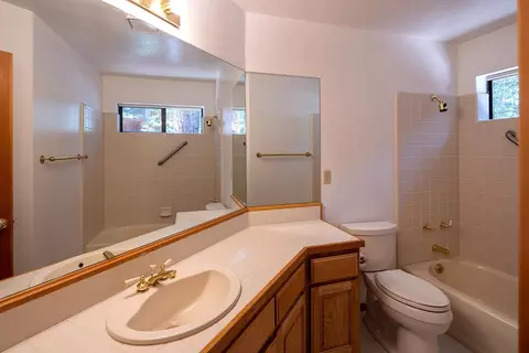 12276 Greenleaf Way, Truckee, CA 96161 photo 13