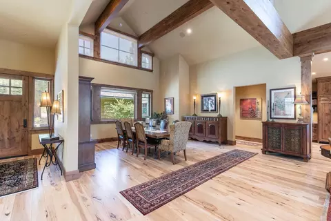 2105 Eagle Feather, Truckee, CA 96161 photo 6