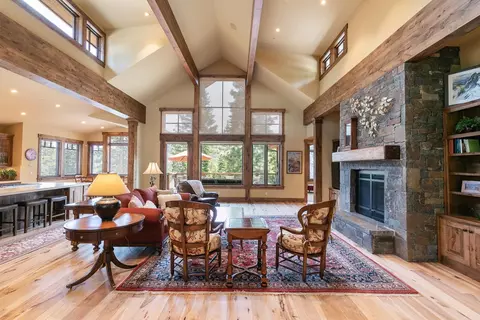 2105 Eagle Feather, Truckee, CA 96161 photo 3
