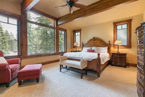 2105 Eagle Feather, Truckee, CA 96161 photo 8