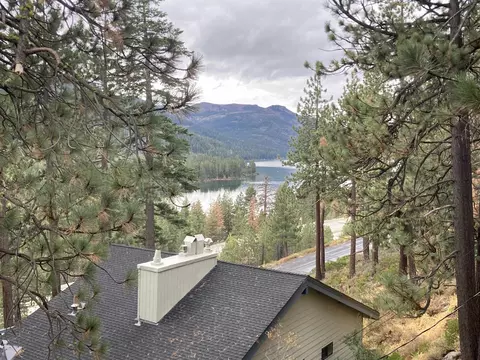 12689 Sierra Dr, Truckee, CA 96161 photo 19
