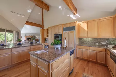 192 Hidden Lake Loop, Olympic Valley, CA 96146 photo 9