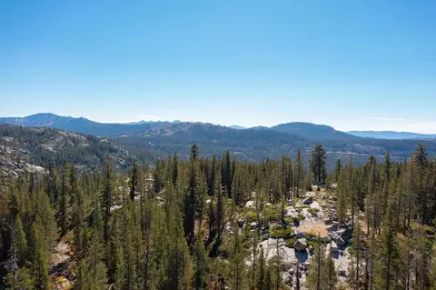 11895 Lola Montez Rd, Soda Springs, CA 95728
