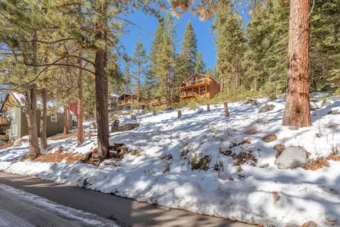 14440 Reed Ave, Truckee, CA 96161 photo 1