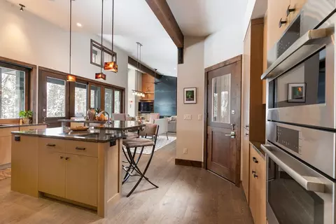 11631 Ghirard Rd, Truckee, CA 96161 photo 8