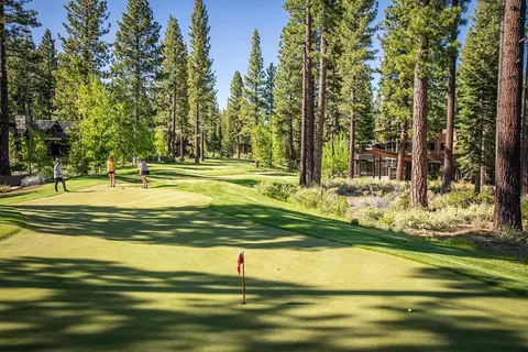 8745 Breakers Ct, Truckee, CA 96161 photo 20