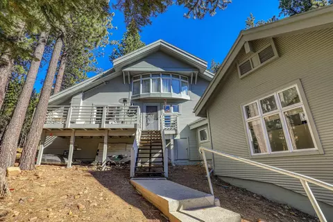 15398 Alder Creek Rd, Truckee, CA 96161