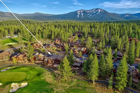 10228 Valmont Trl, Truckee, CA 96161