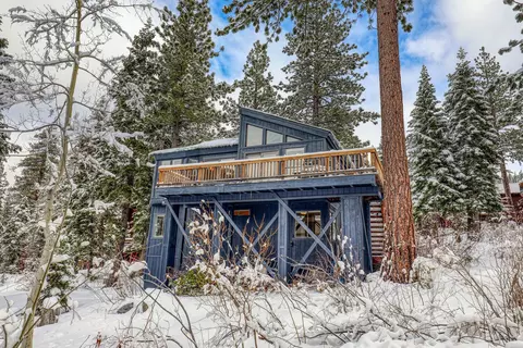 1320 Mineral Springs Pl, Alpine Meadows, CA 96146