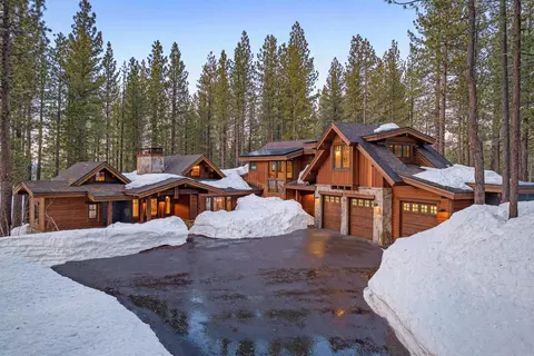 11478 Henness Rd, Truckee, CA 96161
