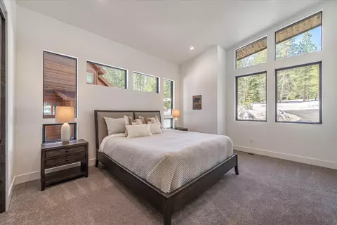 11861 Bottcher Loop, Truckee, CA 96161 photo 12