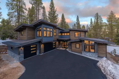 11861 Bottcher Loop, Truckee, CA 96161