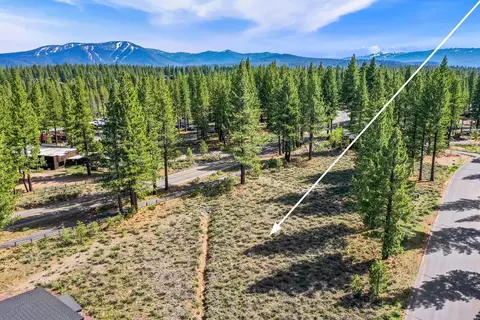 11199 Henness Rd, Truckee, CA 96161