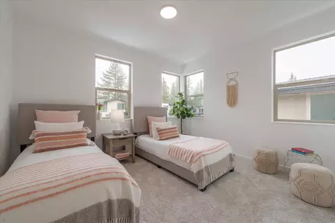 9777 Ellington Dr, Truckee, CA 96161 photo 19
