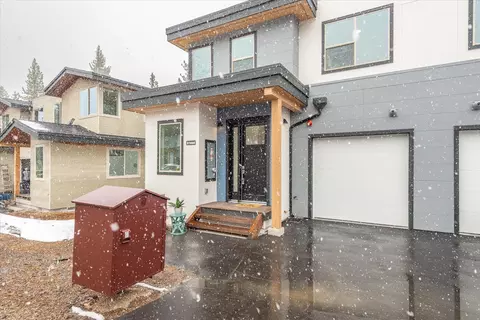 9777 Ellington Dr, Truckee, CA 96161