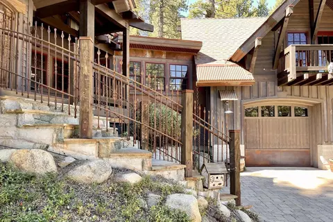 12726 Granite Dr, Truckee, CA 96161