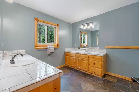 11683 Bennett Flat Rd, Truckee, CA 96161 photo 10