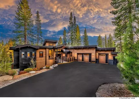 11371 Ghirard Rd, Truckee, CA 96161