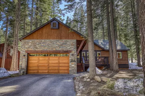 13595 Hansel Ave, Truckee, CA 96161