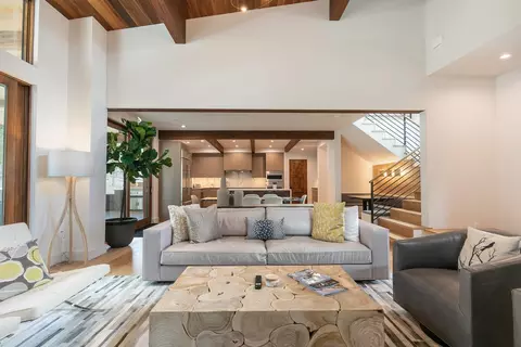 9083 Horned Lark Ct, Truckee, CA 96161