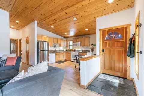 13019 Northwoods Blvd # 4, Truckee, CA 96161