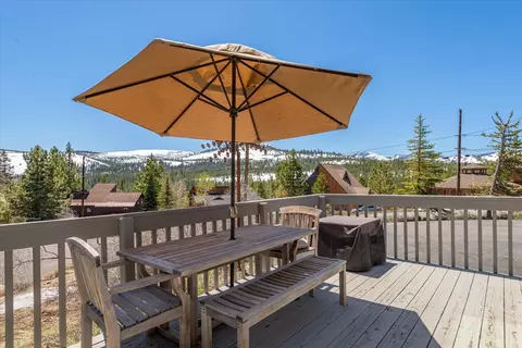 12676 Pinnacle Loop, Truckee, CA 96161 photo 3