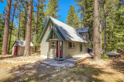 8690 Rubicon Dr, Tahoma, CA 96142