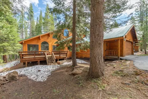 13888 Swiss Ln, Truckee, CA 96161