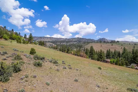 810 Pine Cone Dr, Verdi, CA 96111 photo 9