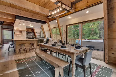 346 Woodview Ct, Tahoe City, CA 96145