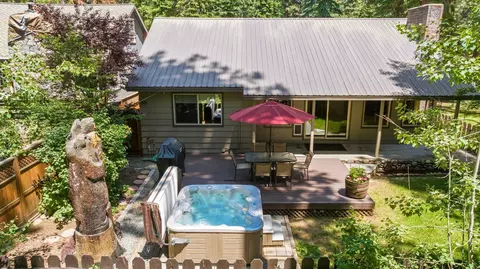 507 Brassie Ave, Tahoe Vista, CA 96148