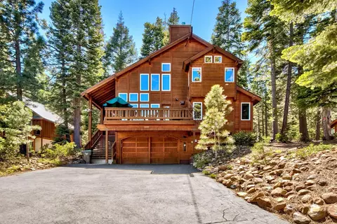 13595 Pathway Ave, Truckee, CA 96161