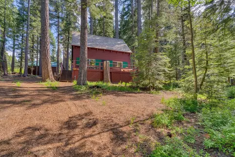 956 Nicoleno Rd, South Lake Tahoe, CA 96150