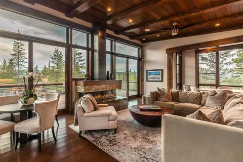 8262 Ehrman Dr, Truckee, CA 96161 photo 5