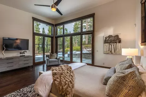 8262 Ehrman Dr, Truckee, CA 96161 photo 9